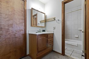 Bear Valley Vacation Condos by RedAwning