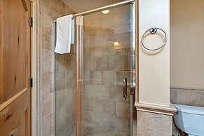 Bear Valley Vacation Condos by RedAwning