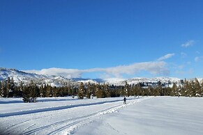 Bear Valley Vacation Condos by RedAwning