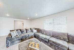 Bear Lake Haus - Luxury Bear Lake Retreat