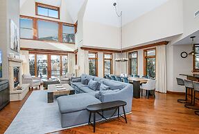 Vail Ski Resort Ritz Carlton Vacation Rentals