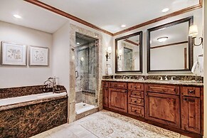 Vail Ski Resort Ritz Carlton Vacation Rentals