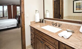 Vail Ski Resort Ritz Carlton Vacation Rentals