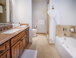 Vail Ski Resort Ritz Carlton Vacation Rentals