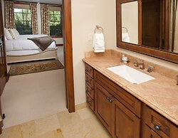 Vail Ski Resort Ritz Carlton Vacation Rentals