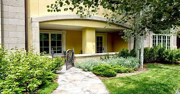 Vail Ski Resort Ritz Carlton Vacation Rentals