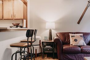 Glacier Mt Baker Lodging