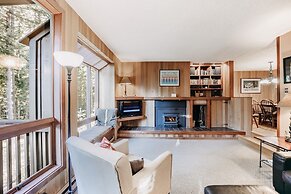 Glacier Mt Baker Lodging