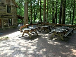 Glacier Mt Baker Lodging