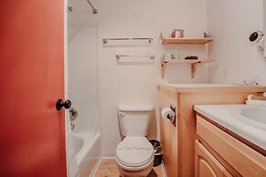 Glacier Mt Baker Lodging