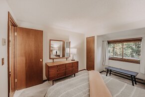 Glacier Mt Baker Lodging