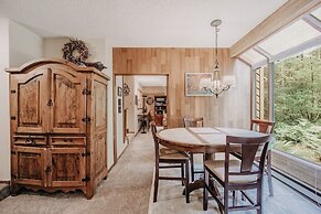 Glacier Mt Baker Lodging