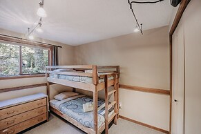 Glacier Mt Baker Lodging