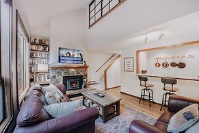 Glacier Mt Baker Lodging