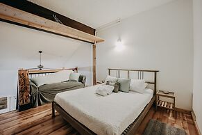 Glacier Mt Baker Lodging