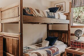 Glacier Mt Baker Lodging