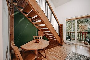 Glacier Mt Baker Lodging