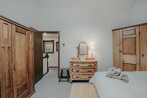 Glacier Mt Baker Lodging