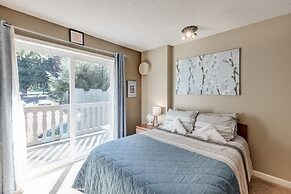 Glacier Mt Baker Lodging