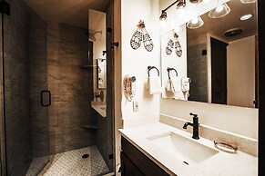 Park City Ski Resort - Snow Flower Vacation Homes