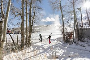 Park City Ski Resort - Snow Flower Vacation Homes