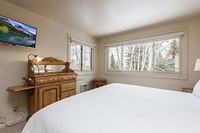 Park City Ski Resort - Snow Flower Vacation Homes