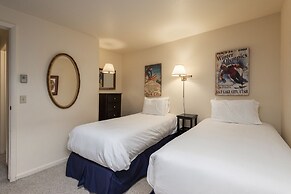 Park City Ski Resort - Snow Flower Vacation Homes