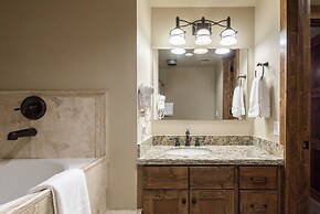 Park City Ski Resort - Snow Flower Vacation Homes