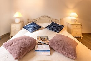 Magnificent Sea View Penthouse Cospicua