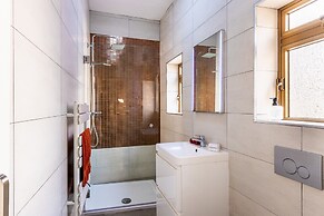 Magnificent Sea View Penthouse Cospicua