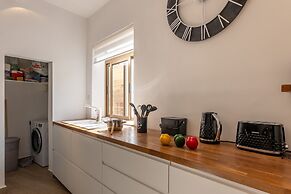 Magnificent Sea View Penthouse Cospicua