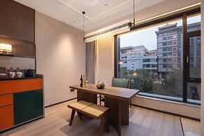 UrCove by Hyatt Xian Bell Tower