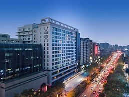 UrCove by Hyatt Xian Bell Tower