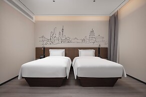 UrCove by Hyatt Xian Bell Tower