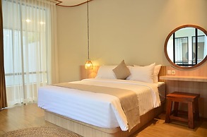 Maplewood Mountain 9BR with Heated Pool