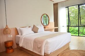 Maplewood Mountain 9BR with Heated Pool