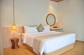 Maplewood Mountain 9BR with Heated Pool