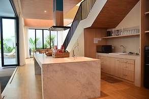 Maplewood Mountain 9BR with Heated Pool