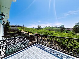 Private Villa by the Tea Estate