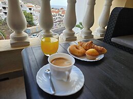 Los Cristianos Heated Pool Sea View AC