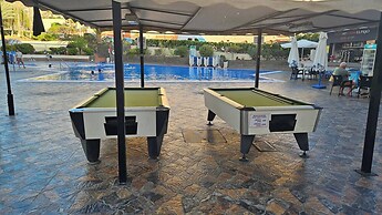 Los Cristianos Heated Pool Sea View AC