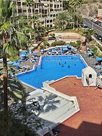 Los Cristianos Heated Pool Sea View AC