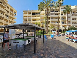 Los Cristianos Heated Pool Sea View AC