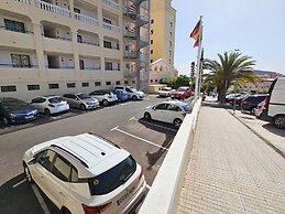 Los Cristianos Heated Pool Sea View AC