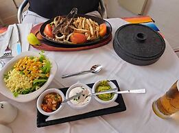 Los Cristianos Heated Pool Sea View AC