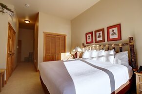 SkyRun Vacation Condos Copper Mountain Resort