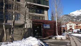 SkyRun - Vacation Condos in Copper Mountain Resort CO