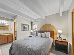 SkyRun - Vacation Condos in Copper Mountain Resort CO