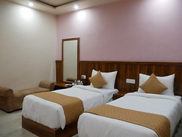 Hotel AyushMan Inn