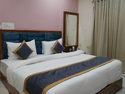 Hotel AyushMan Inn
